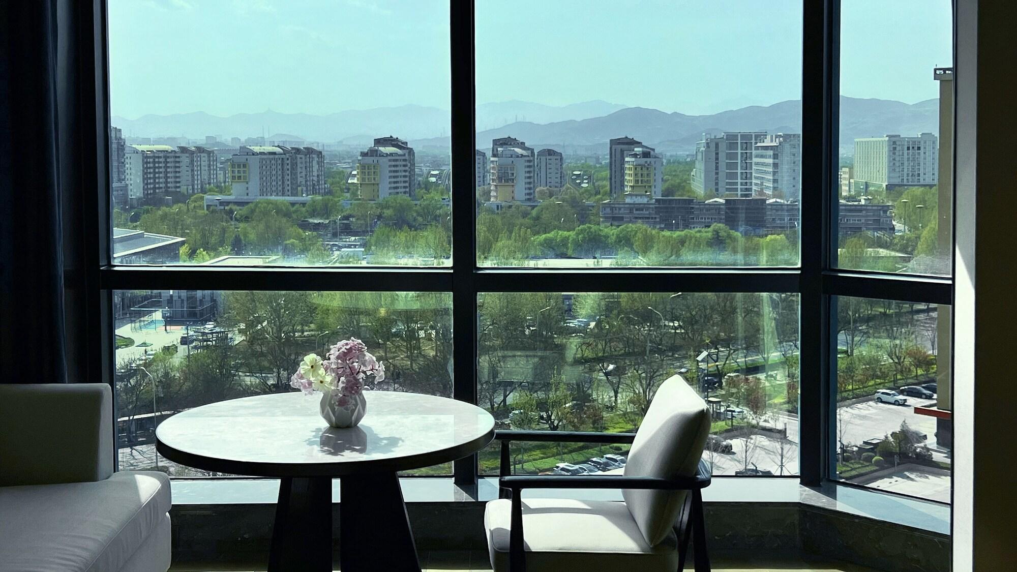 Empark Grand Hotel 5*